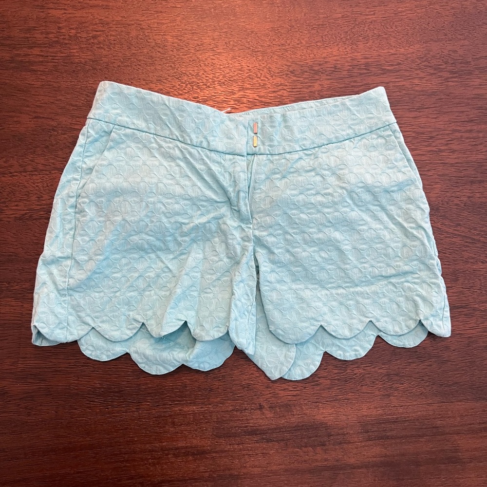 Crown & Ivy Scalloped Shorts